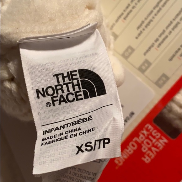 The north face baby  cable minna mitt - Picture 2 of 8